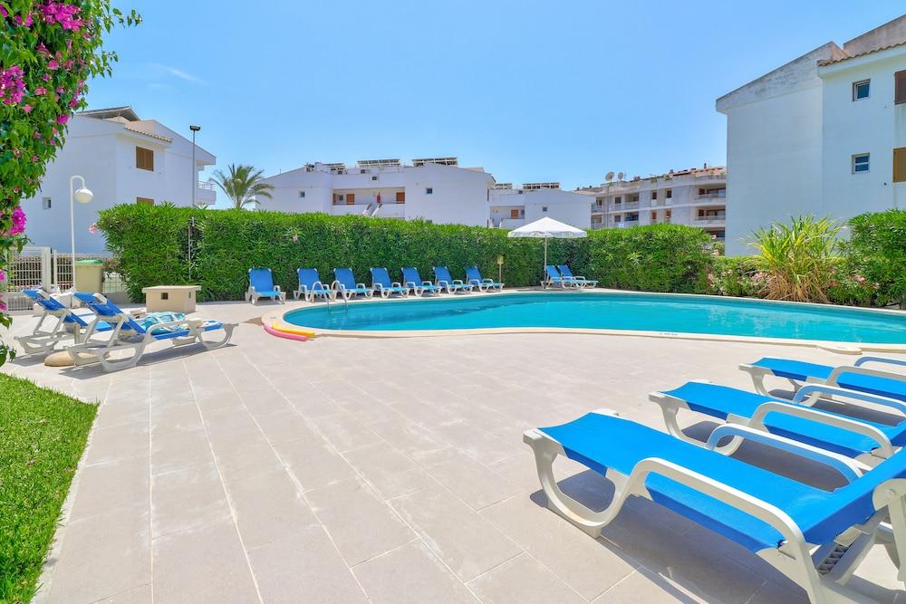Llevant Apartments Port de Pollença Exterior foto
