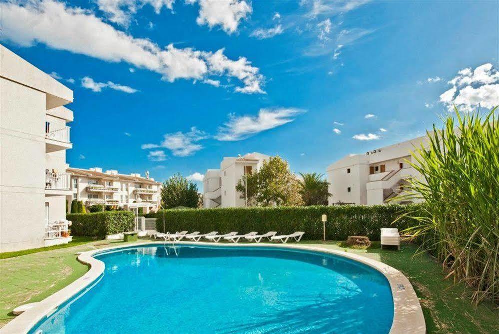 Llevant Apartments Port de Pollença Exterior foto