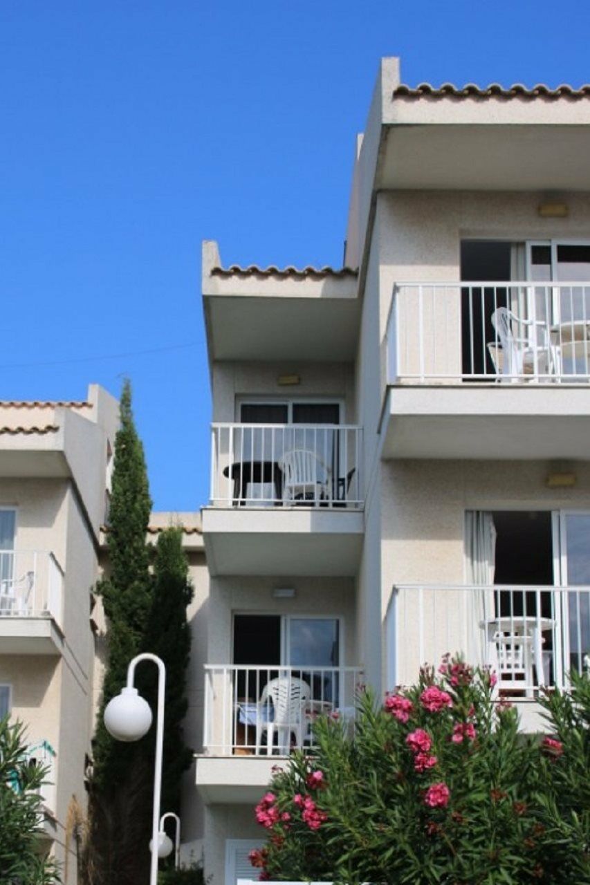 Llevant Apartments Port de Pollença Exterior foto